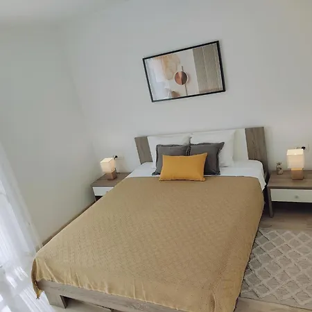 Ferienapartment Enelani Fuer Vier Personen *